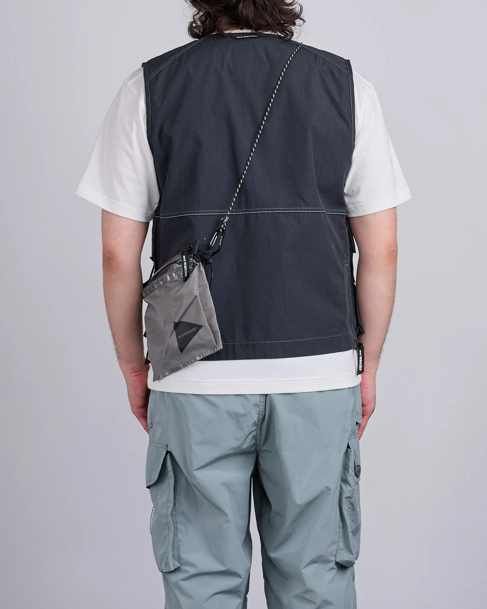 and wander UL Socoche Dyneema Bag Charcoal