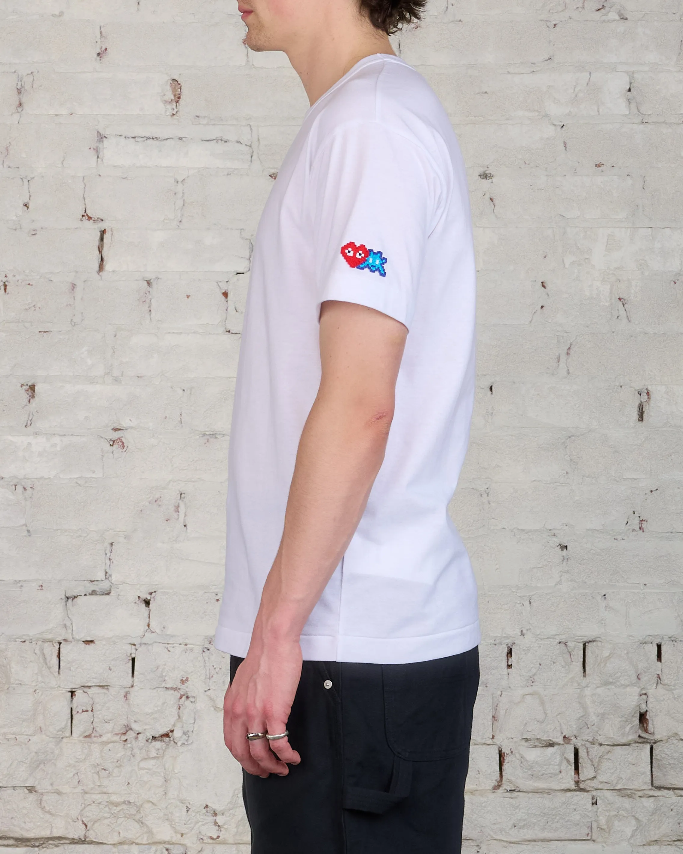 Comme des Garons PLAY Invader Red Heart Sleeve T-Shirt White