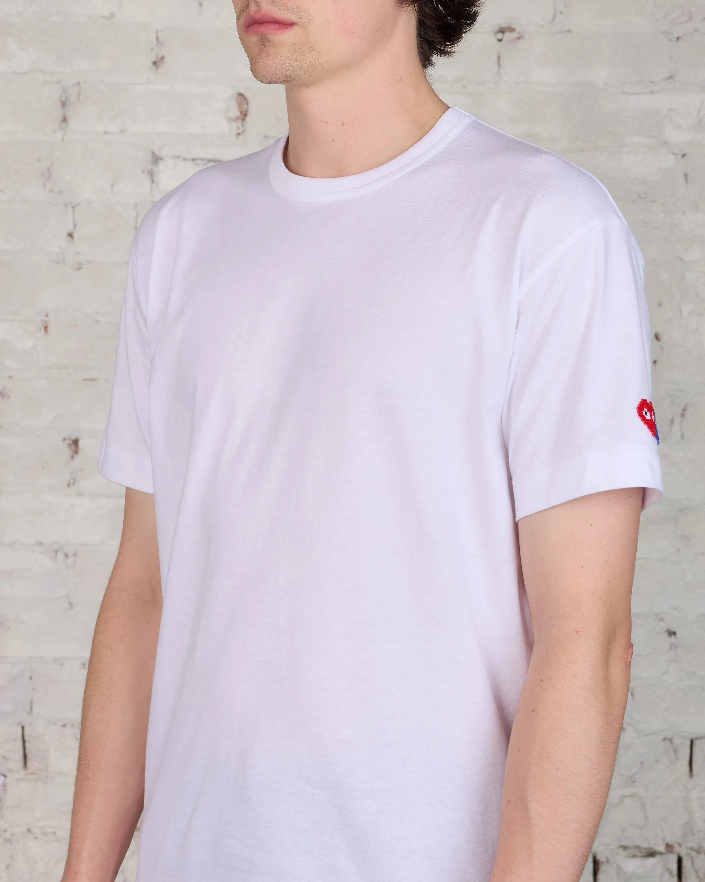 Comme des Garons PLAY Invader Red Heart Sleeve T-Shirt White