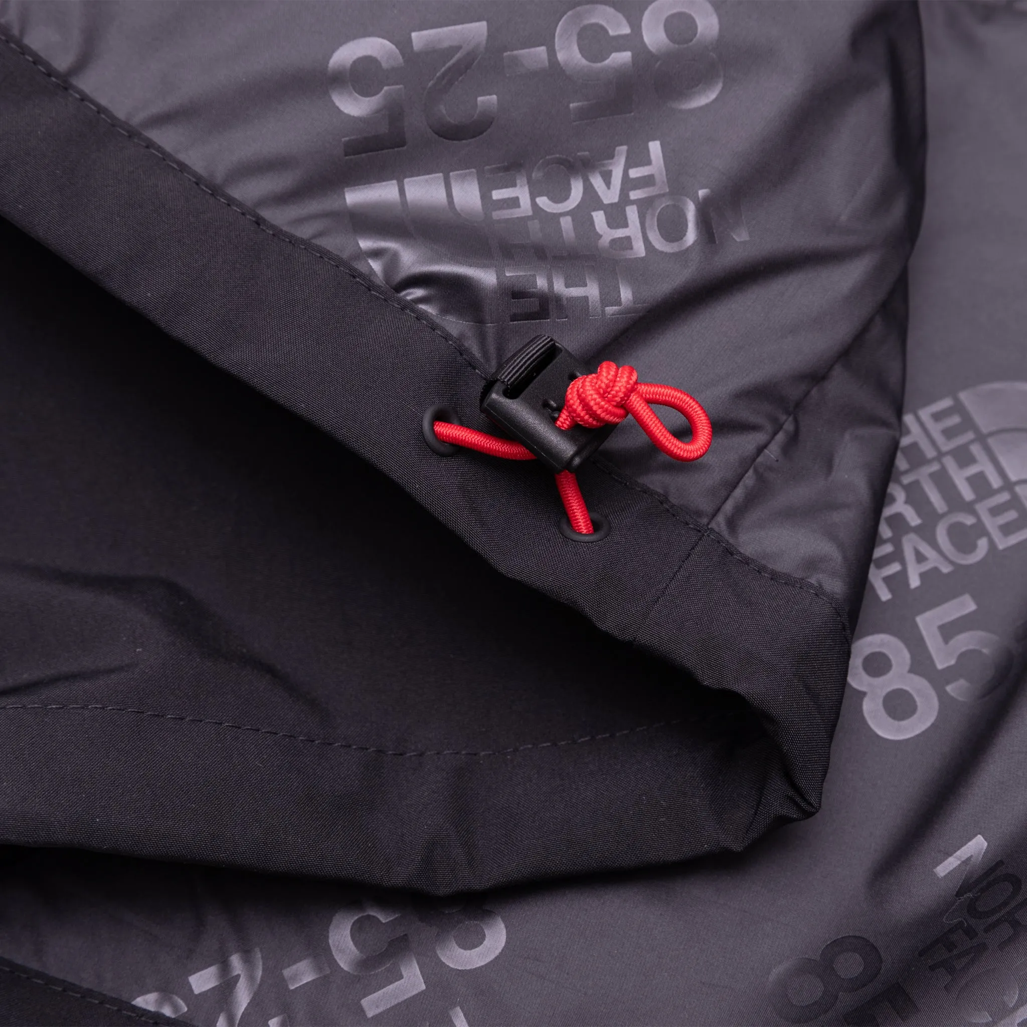 GORE-TEX MOUNTAIN JACKET