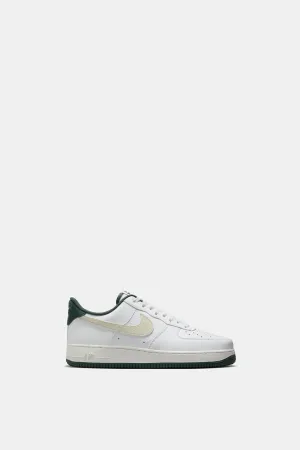 Nike Air Force 1 '07 LV8