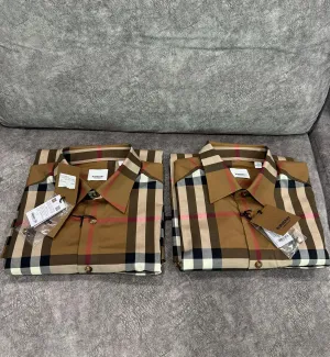 [Pre-used] Burberry Shirt Short Sleeve (Brown)