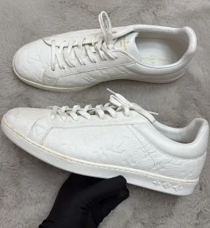 [Pre-used] LV Sneaker Frontrow White Leather Monogram