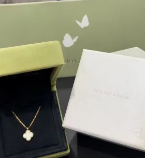 [Pre-used] VCA Van Cleef & Arpels Mother of Pearl Necklace