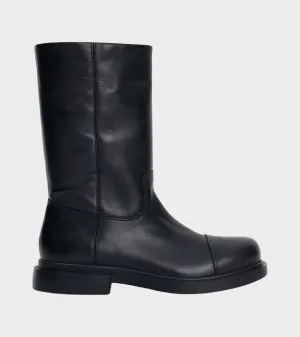 Pull-Up Boot Black