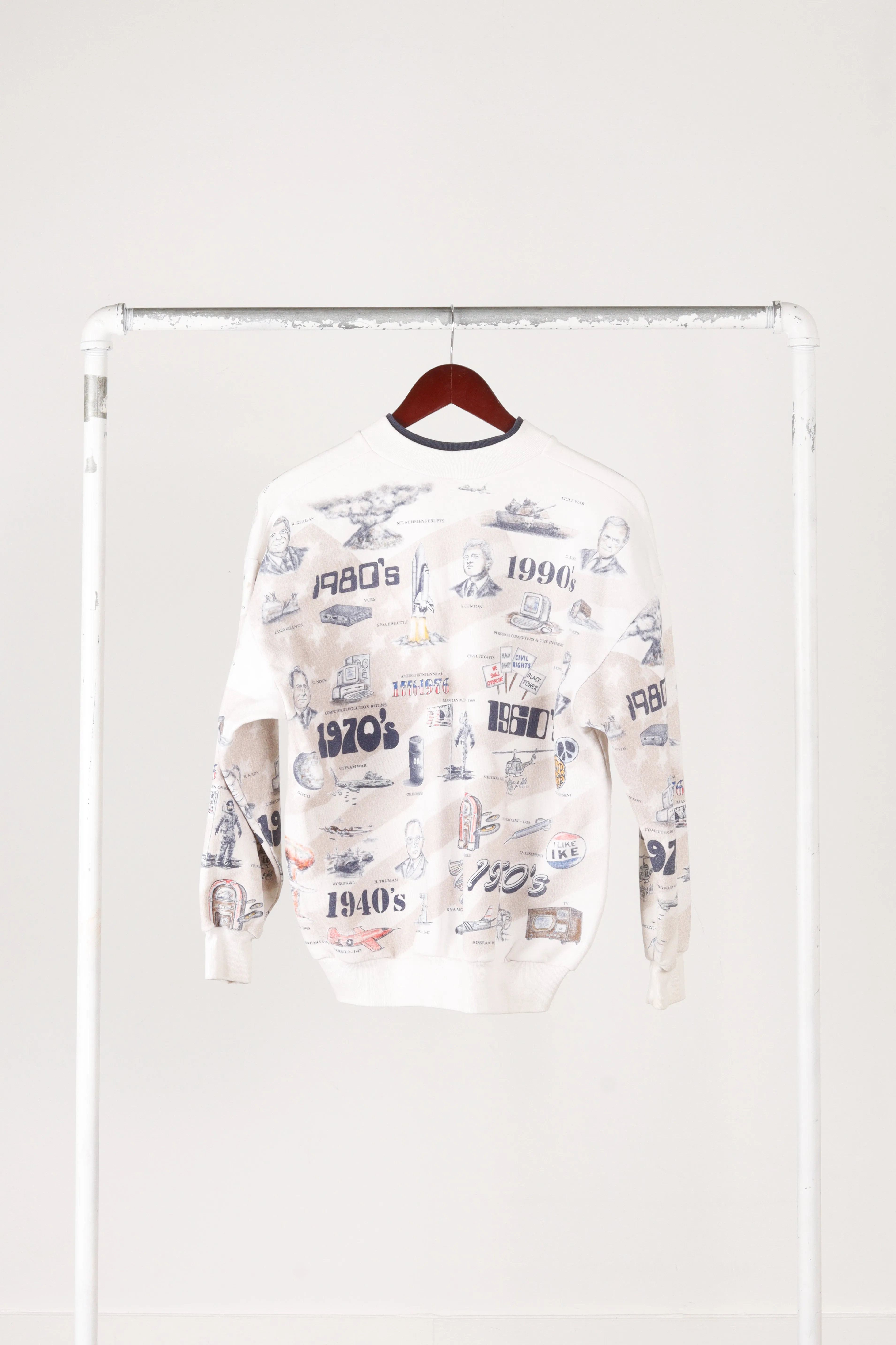 Vintage 90's Art Unlimited '20th Century America All-Over Print' Buttoned Sweatshirt